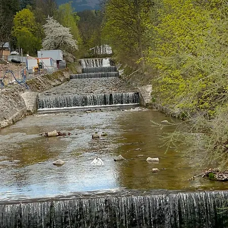 Dam Гостевой дом Милкув